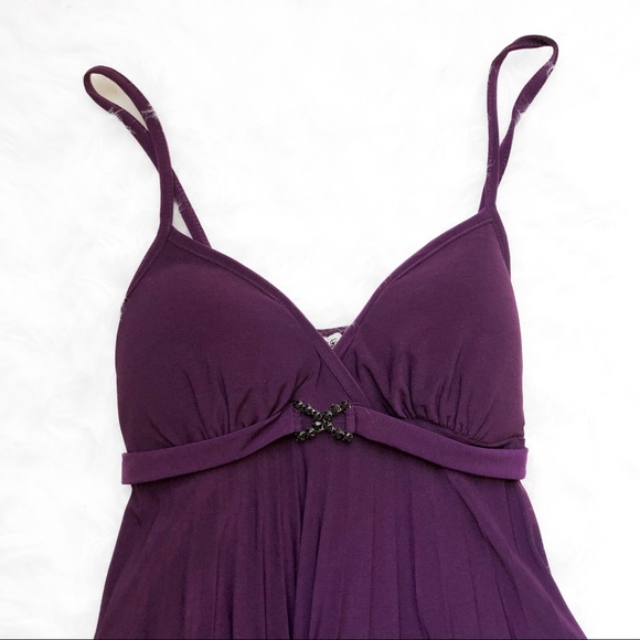 🎉SOLD🎉 Forever 21 Purple Going Out Spaghetti Strap Top - Picture 2 of 9